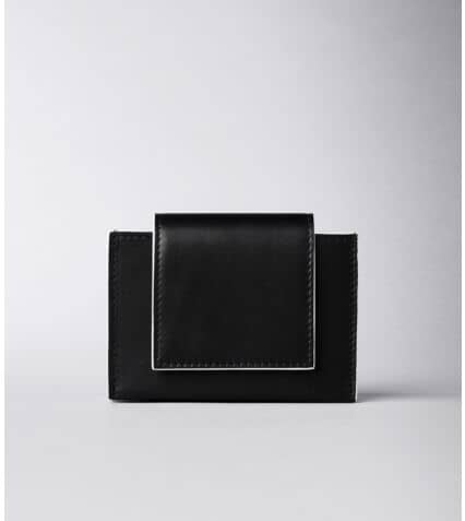 Picture of Byredo Umbrella wallet in Classic Calfskin